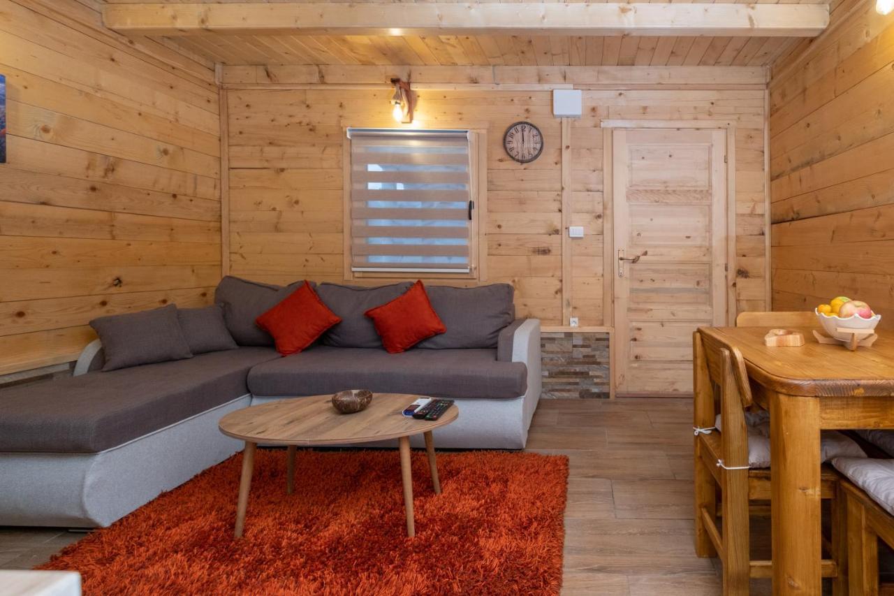 Oasis Of Peace Apartman Cetinje Kültér fotó