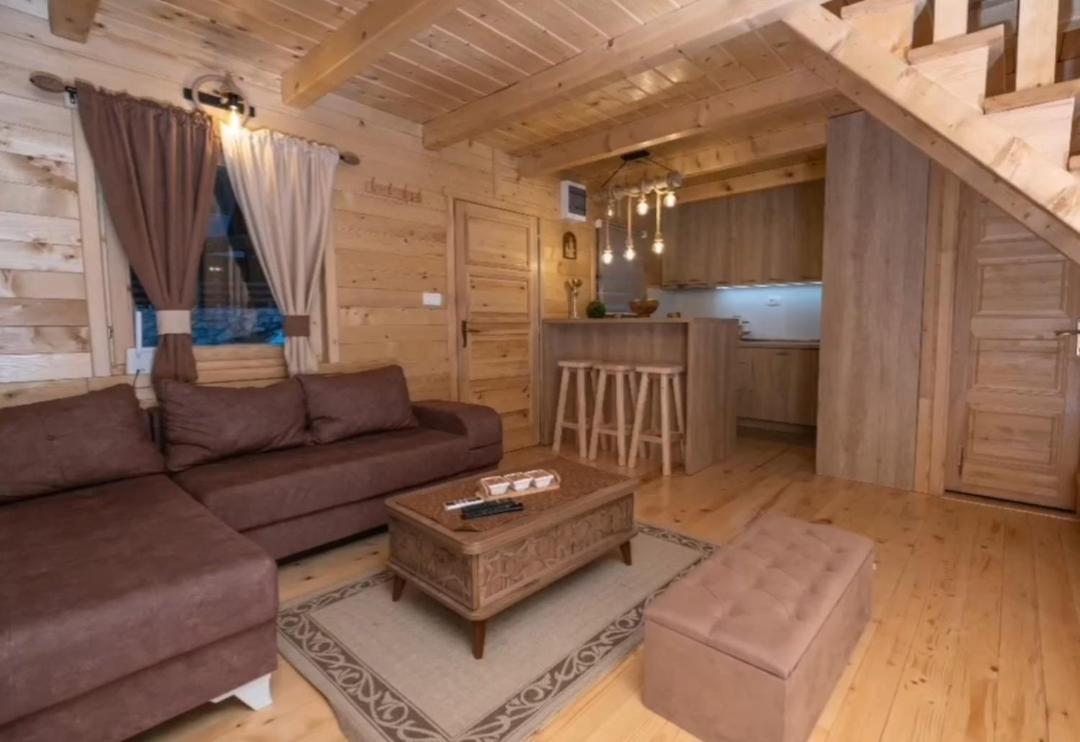 Oasis Of Peace Apartman Cetinje Kültér fotó
